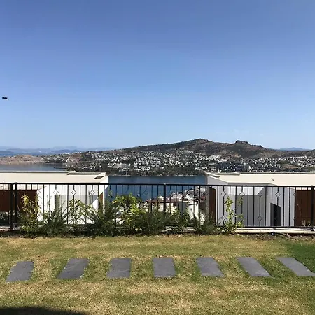 Peaceful House With Amazing Sea View In Bodrum Gundogan (Bodrum)